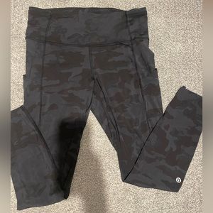 Lululemon fast & free 25 in